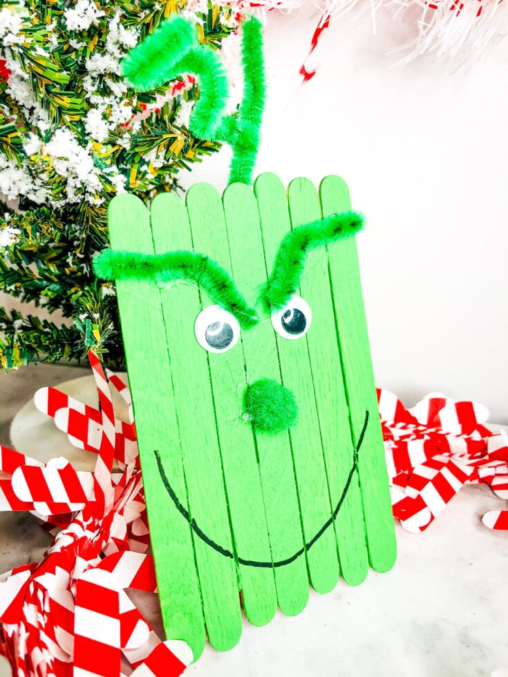 Grinch Popsicle Stick Craft