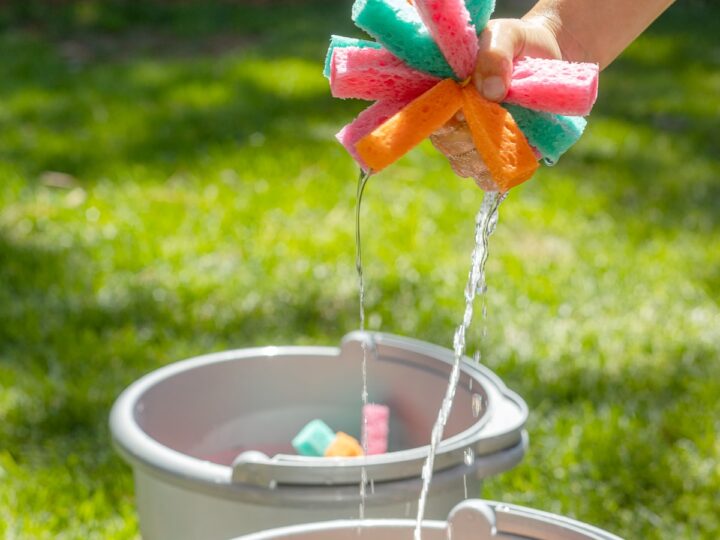Reusable Water Balloons 16 PCS DIY Sponge Water Bombs Drawstring Mesh Bag Kits Kids Birthday Party Summer Water Toys