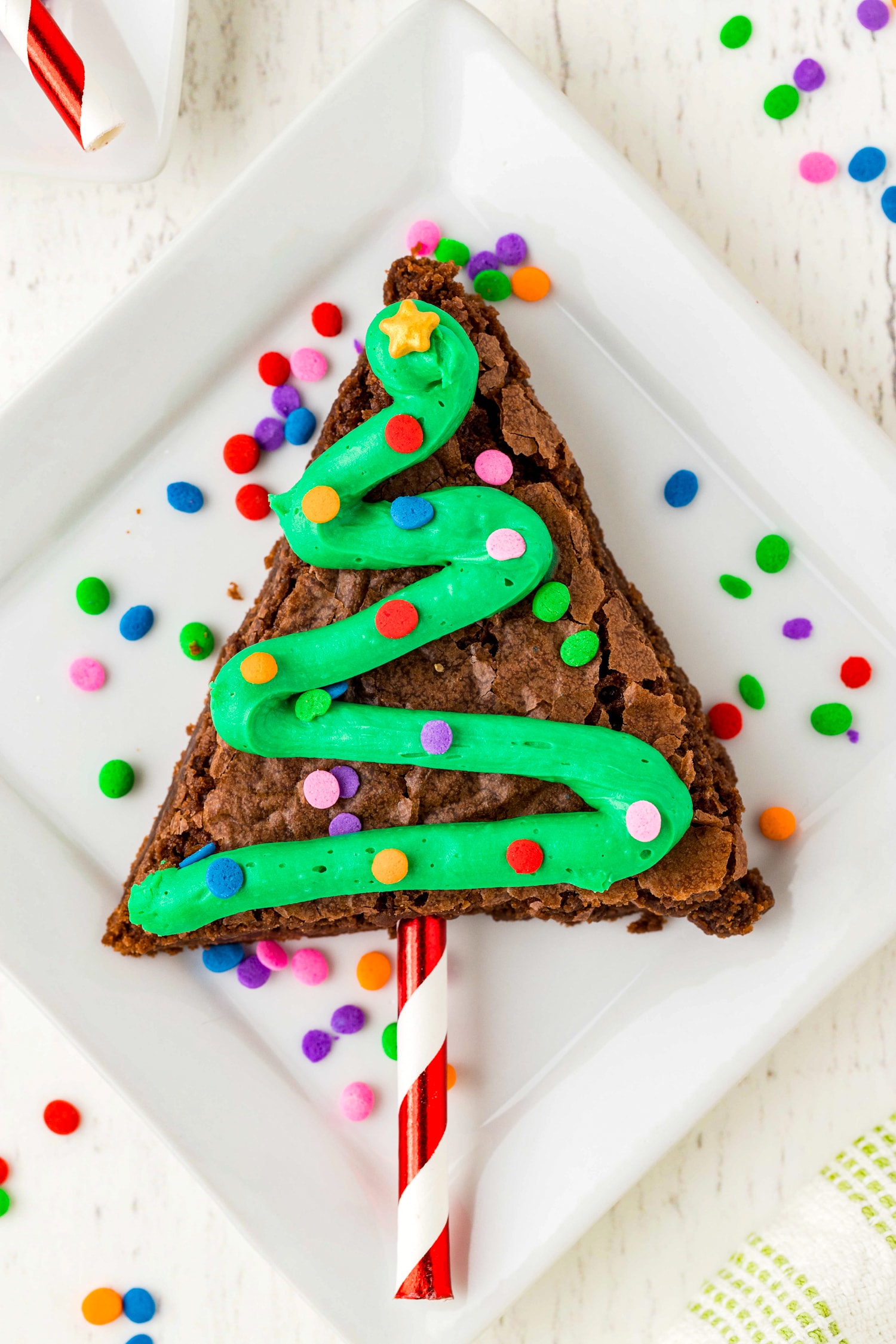 White plate with Christmas Tree Brownie on it