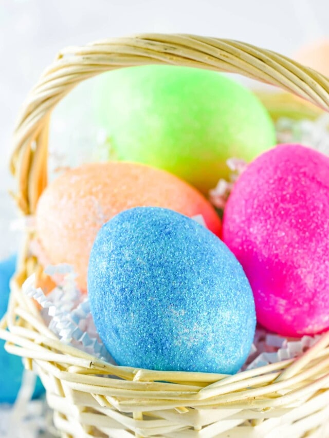 Glitter Easter Eggs (15 of 32)