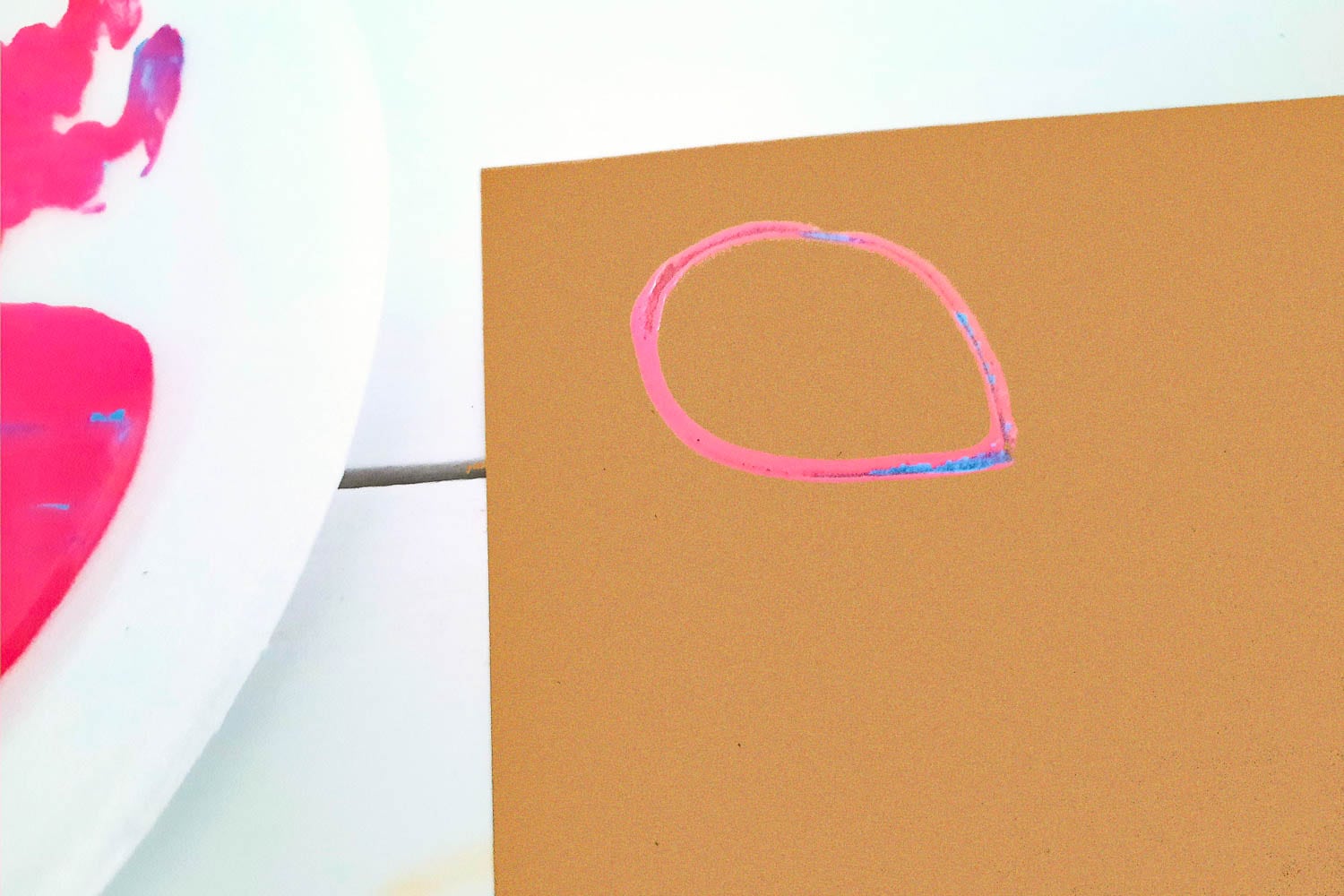 Showing the pedal shape that the toilet paper roll makes