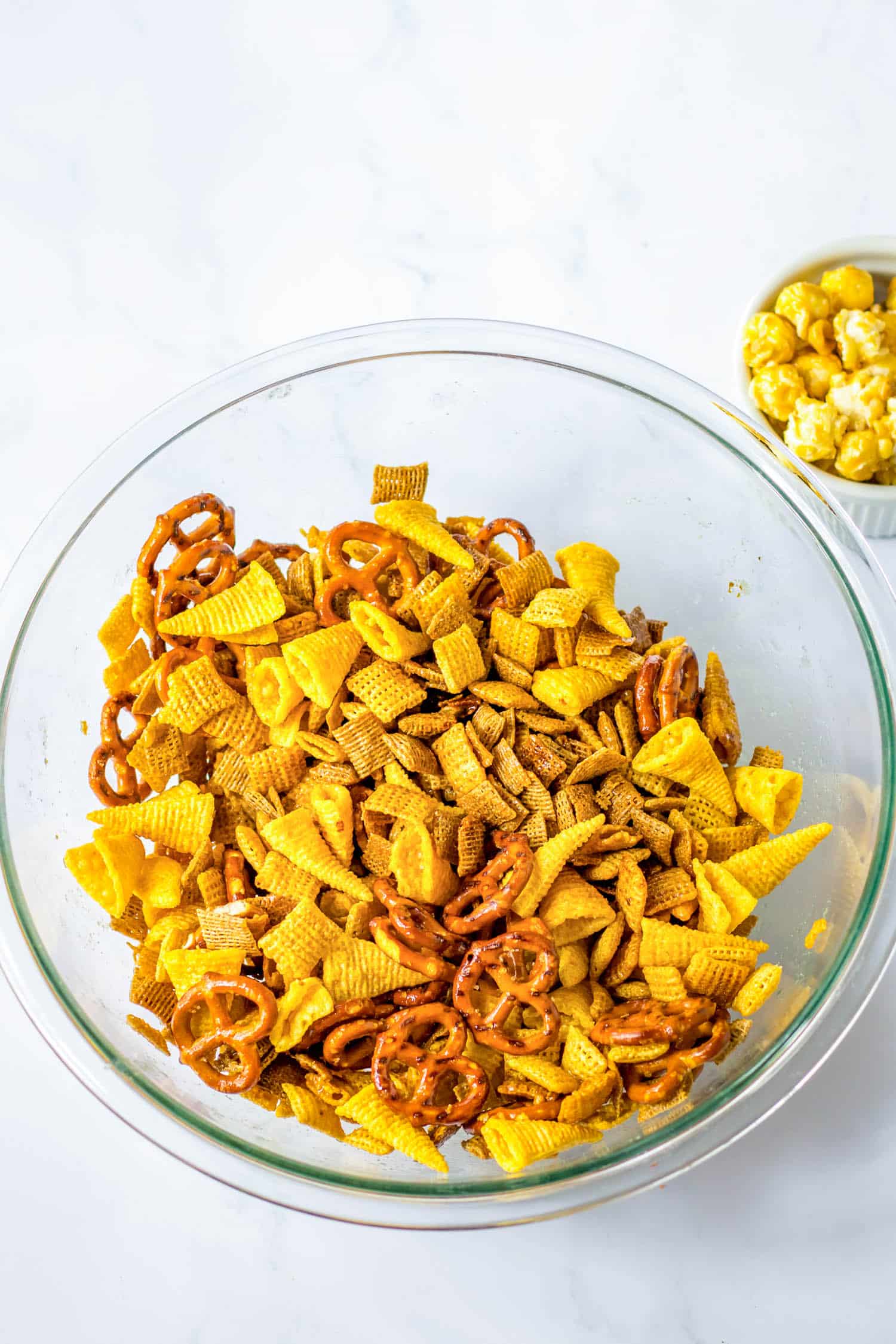 Mix together and put in the microwave for 5 minutes stiring every minute.