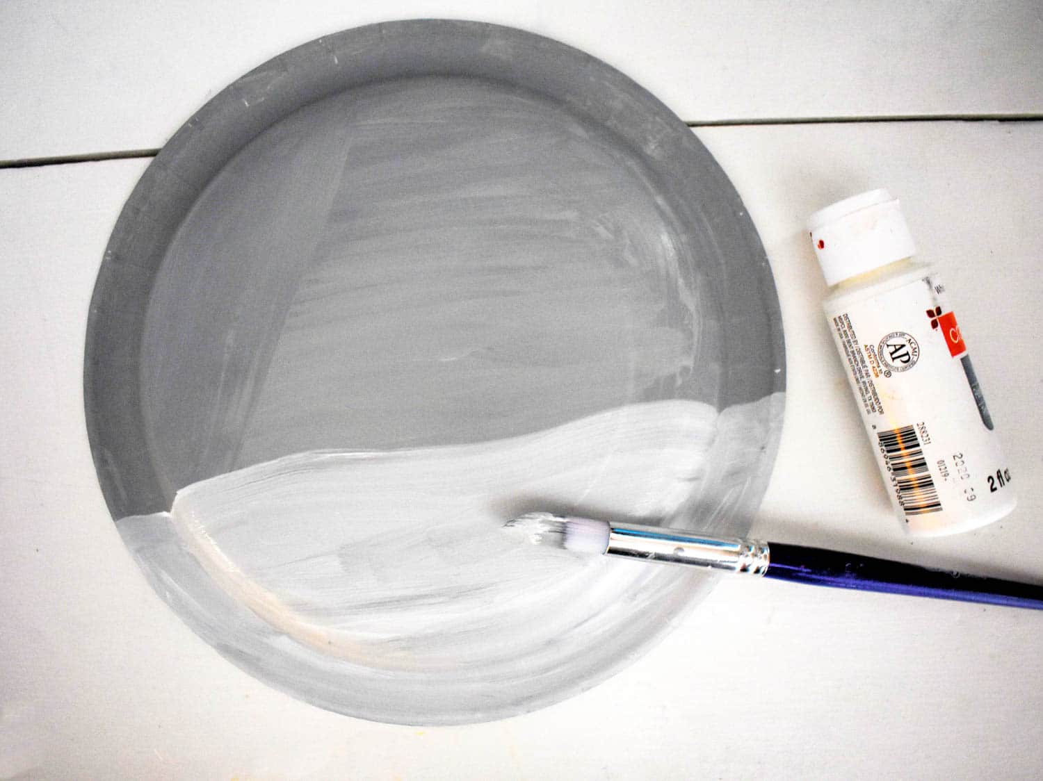 Paint the 1/3 Bottom of the plate White