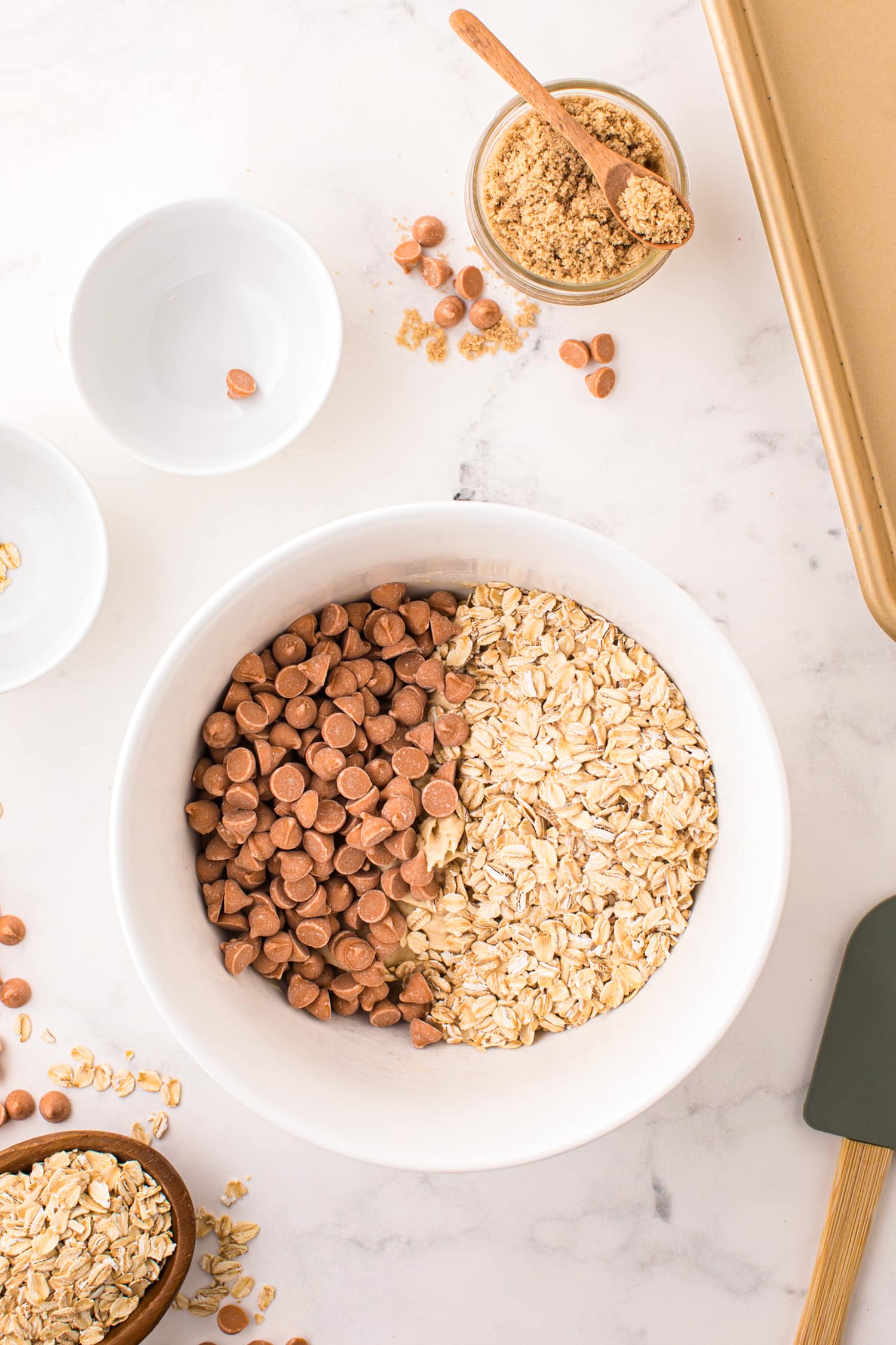 Fold in the oats and butterscotch chips.
