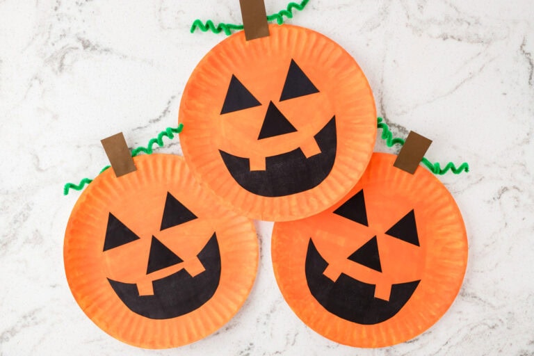 How To Make A Paper Plate Pumpkin Craft - Kids Activity Zone