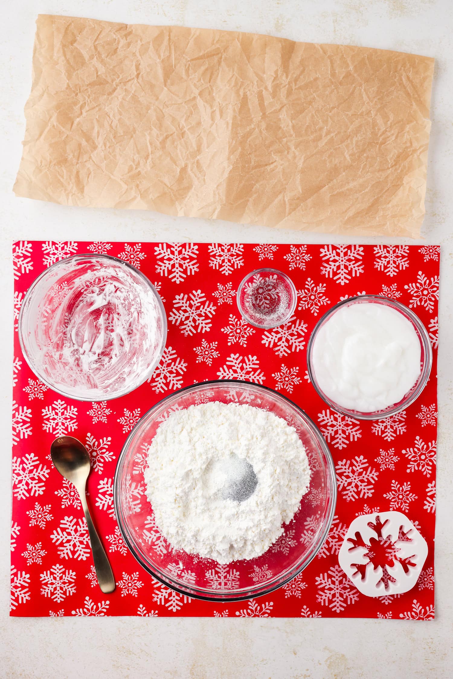 Overhead picture of all ingredients with flour and glitter together.